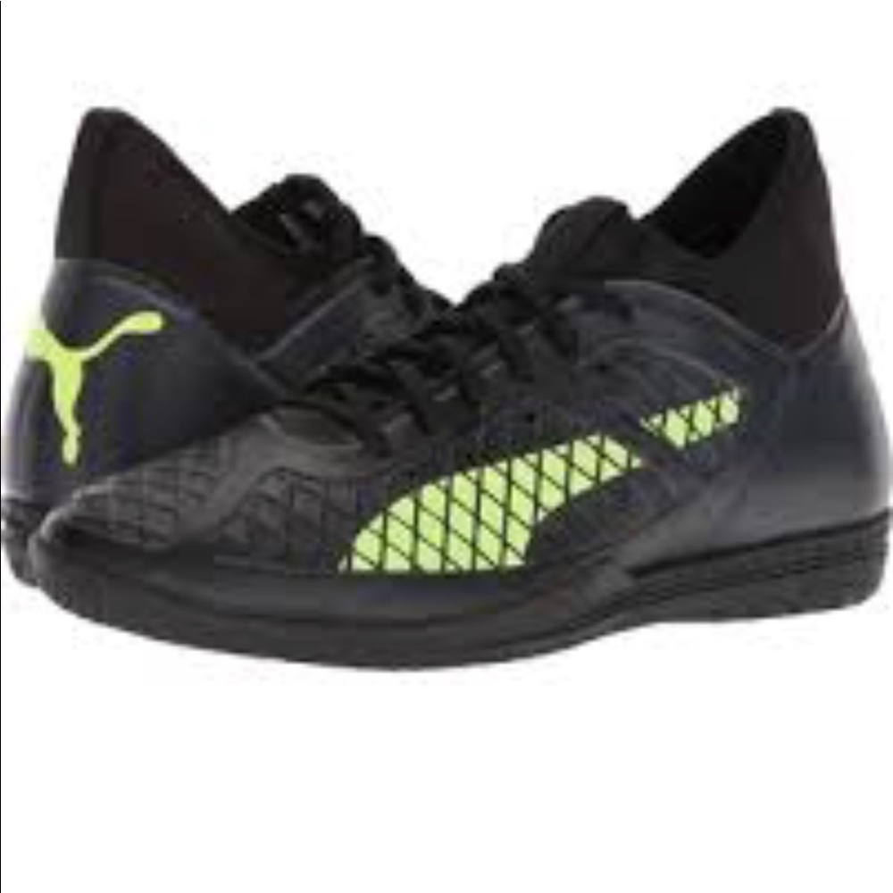 Puma 18.3 TT shoes